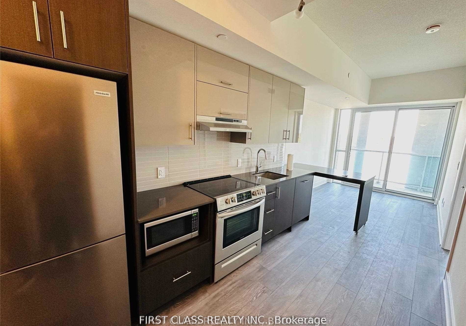 188-fairview-mall-drive-north-york-ontario-c12303233