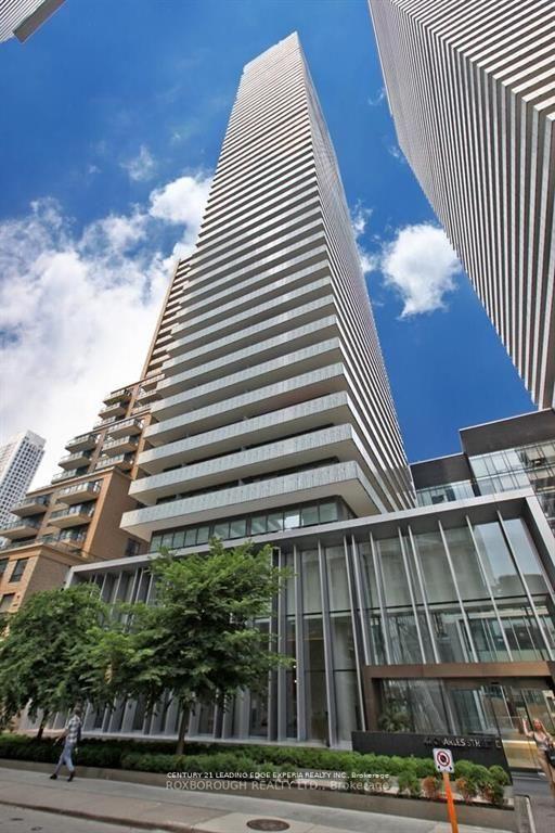 42-charles-street-e-e-toronto-ontario-c12303243