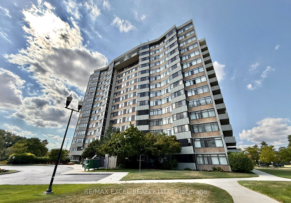 1201-steeles-avenue-w-w-toronto-ontario-c12303500