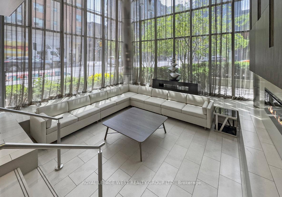 320-richmond-street-e-e-toronto-ontario-c12303618