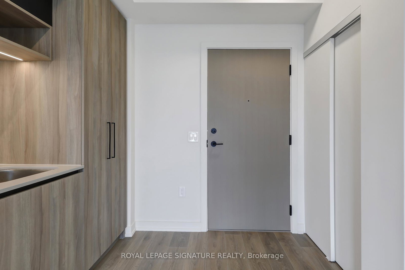181-sterling-road-toronto-ontario-c12303656