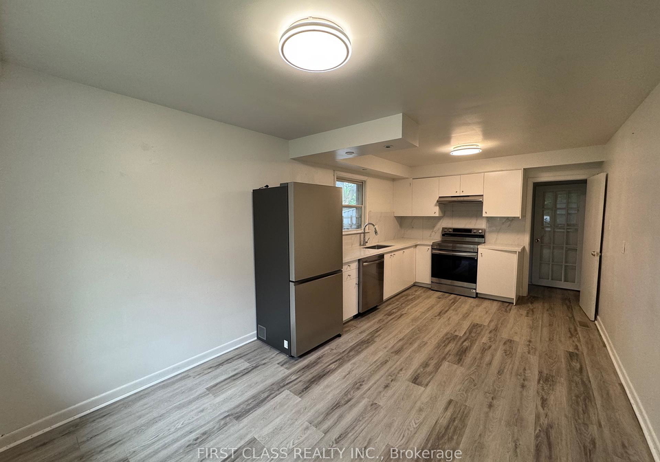 37-nipigon-avenue-north-york-ontario-c12303776