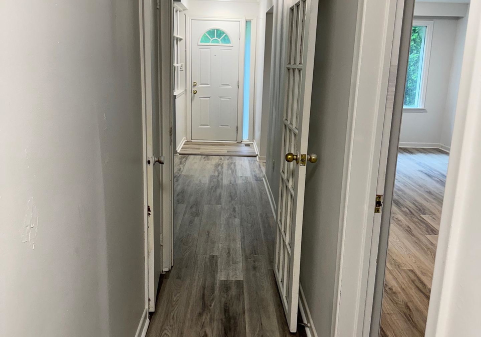 37-nipigon-avenue-north-york-ontario-c12303776
