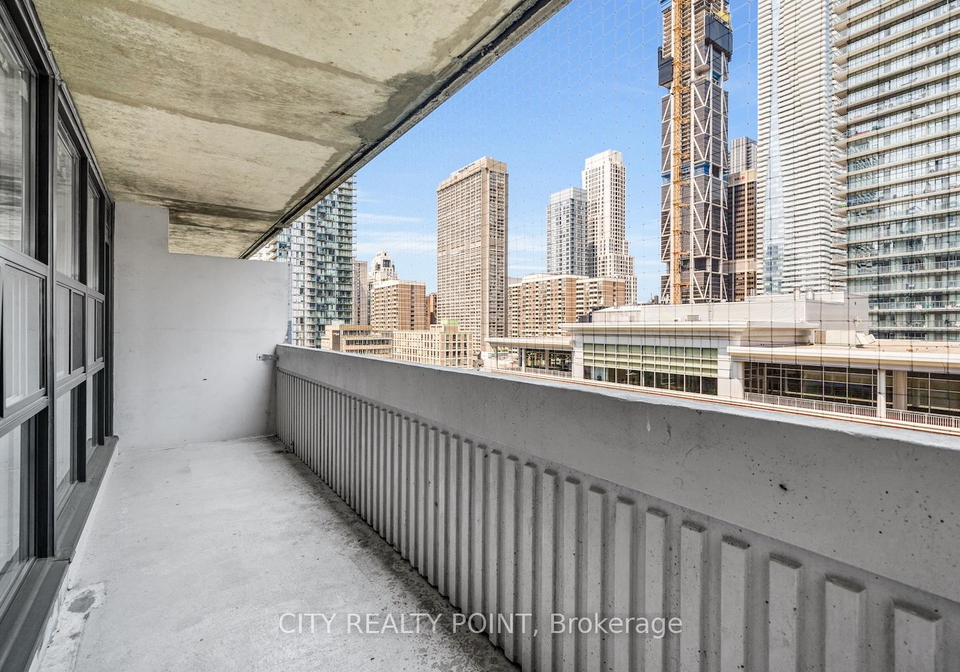 33-isabella-street-toronto-ontario-c12304098
