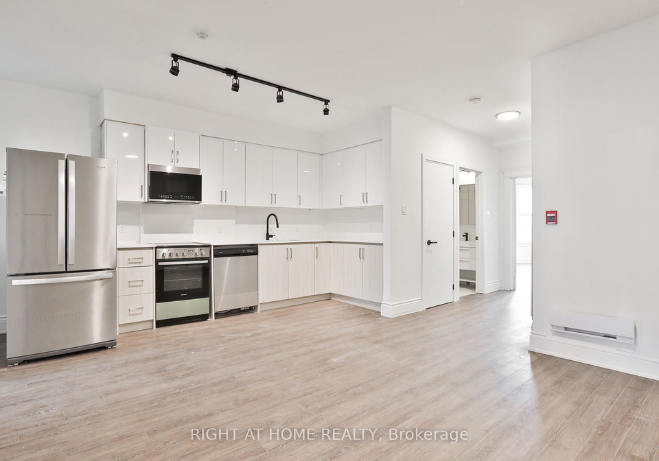 548-college-street-toronto-ontario-c12304135