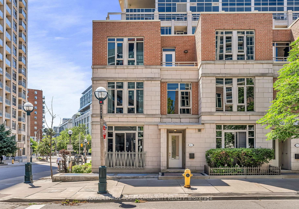 81-sloping-sky-mews-toronto-ontario-c12304139