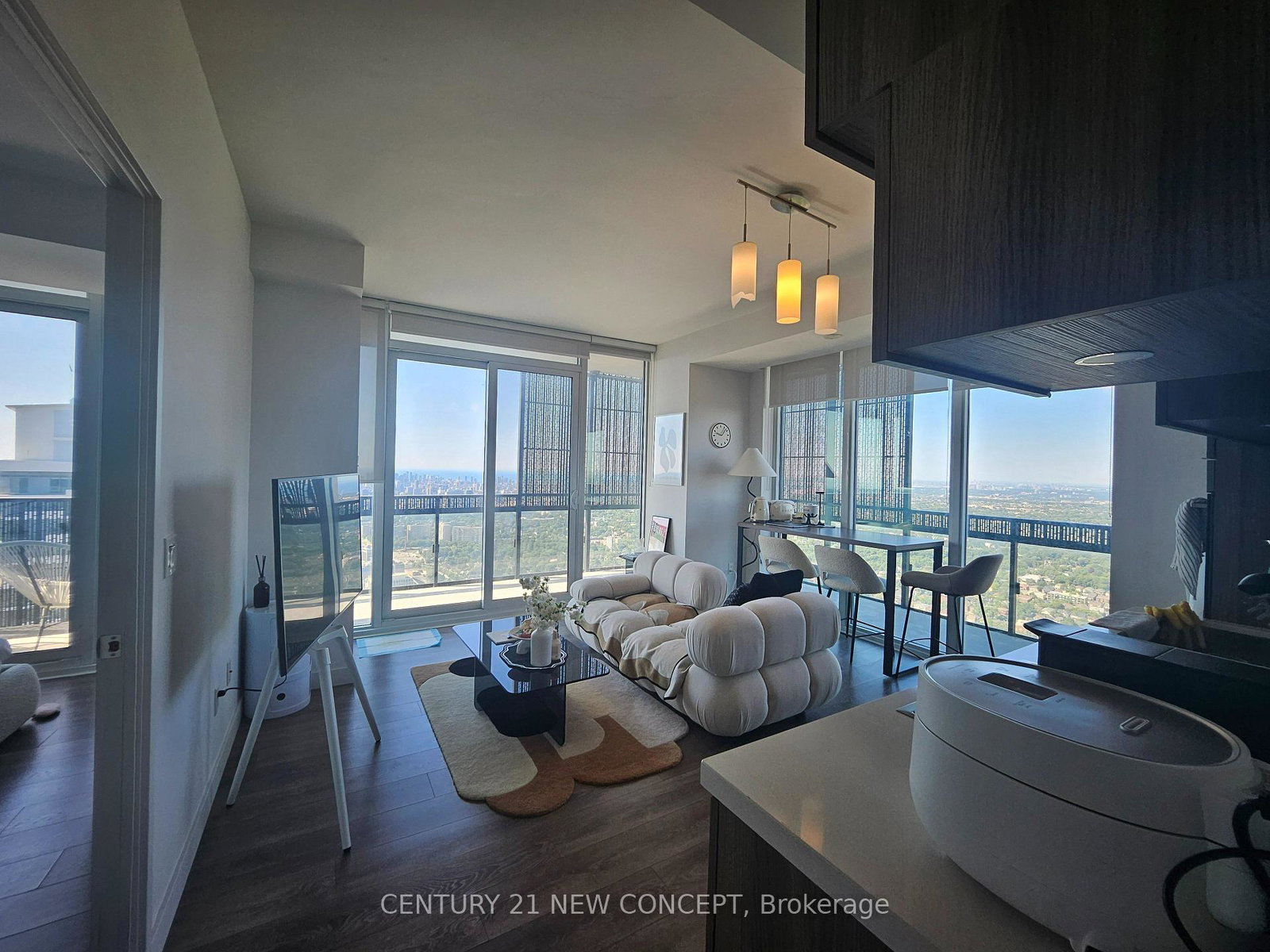 8-eglinton-avenue-toronto-ontario-c12304241