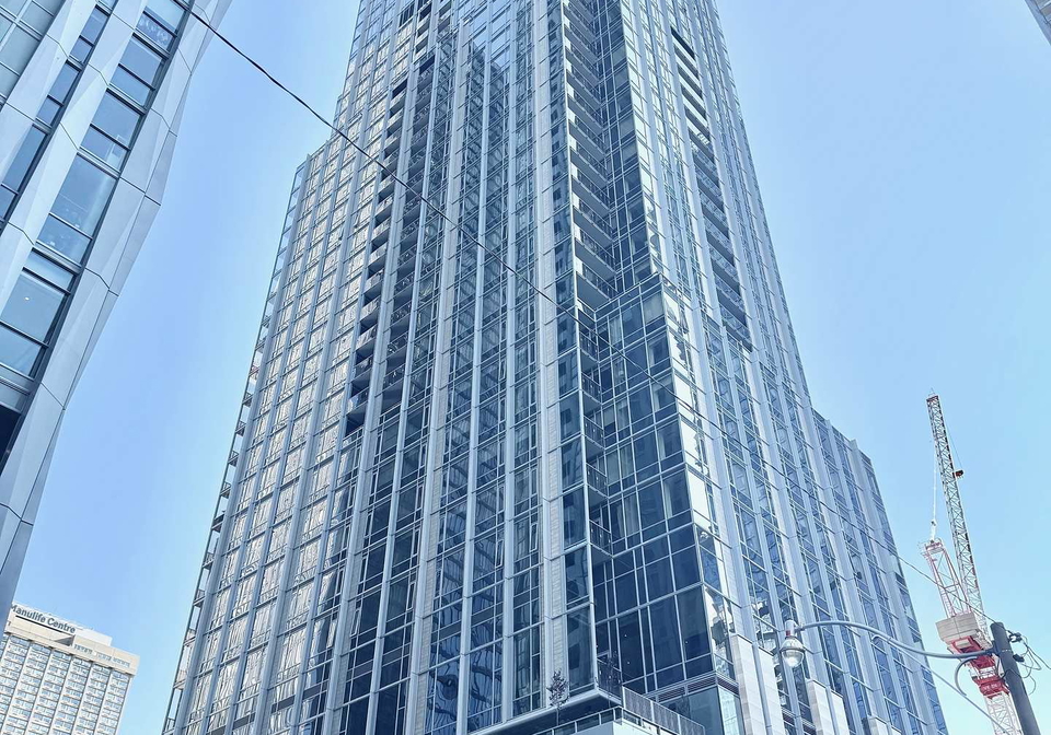 11-yorkville-avenue-toronto-ontario-c12304258
