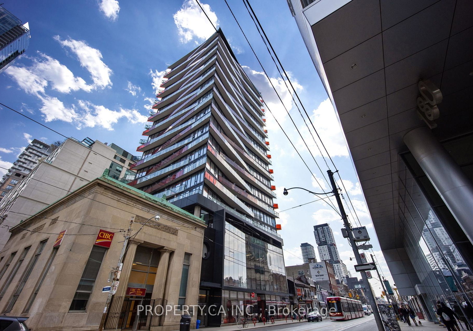 215-queen-street-toronto-ontario-c12304369