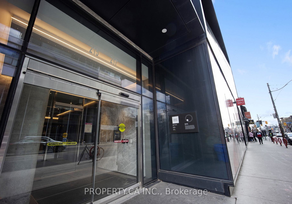 215-queen-street-toronto-ontario-c12304369
