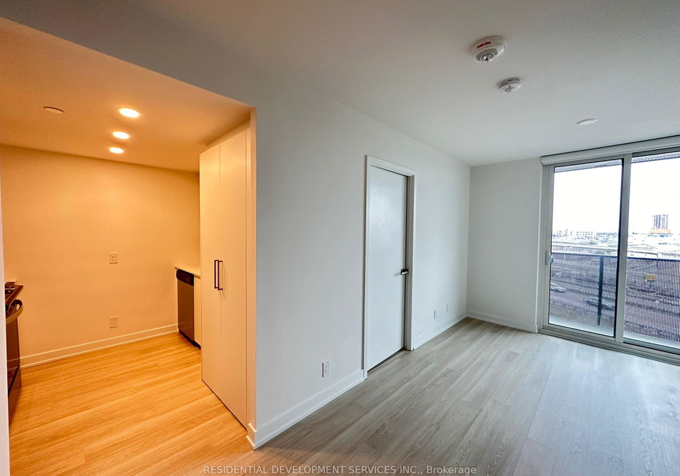30-tretti-way-toronto-ontario-c12304516
