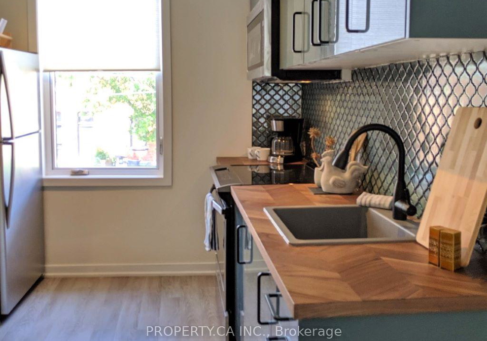 501-queen-street-e-e-toronto-ontario-c12304570