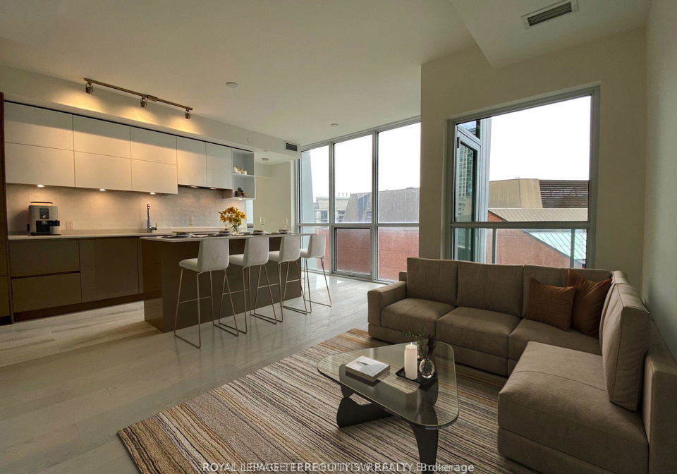 1-yorkville-avenue-toronto-ontario-c12304590