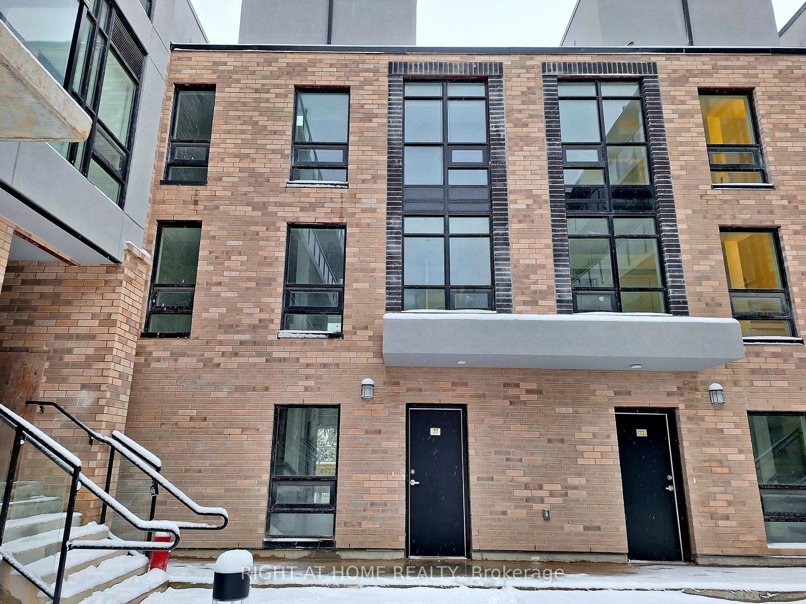 861-sheppard-avenue-w-w-toronto-ontario-c12304646