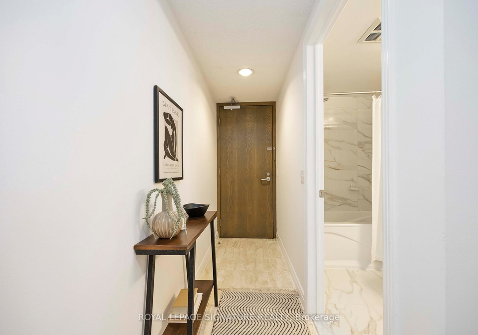 50-lombard-street-toronto-ontario-c12304828