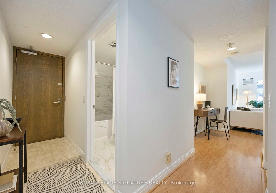 50-lombard-street-toronto-ontario-c12304828