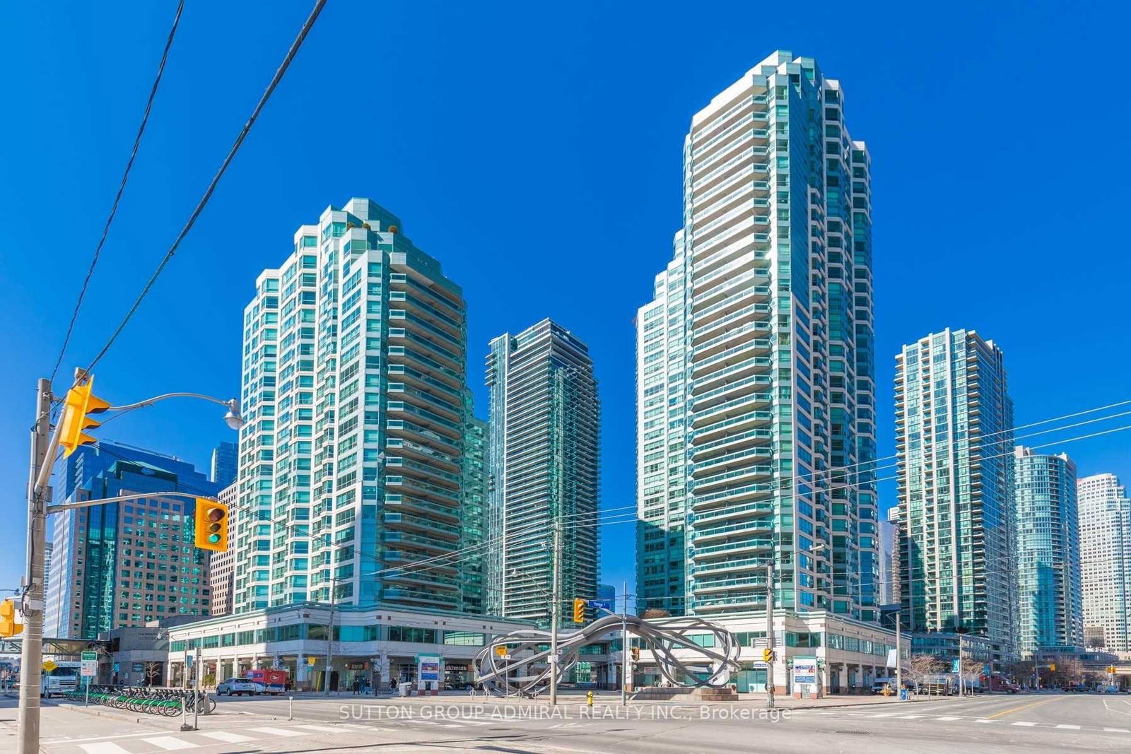 10-queens-quay-na-w-w-toronto-ontario-c12304906