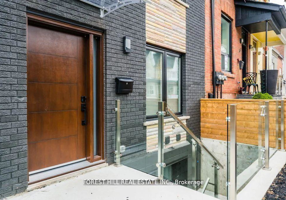 63-argyle-street-toronto-ontario-c12304940