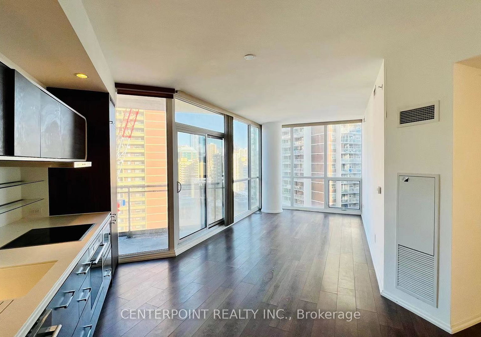 45-charles-street-e-e-toronto-ontario-c12305335