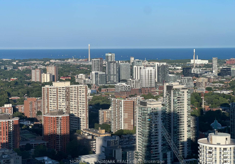 8-wellesley-street-w-w-toronto-ontario-c12305625