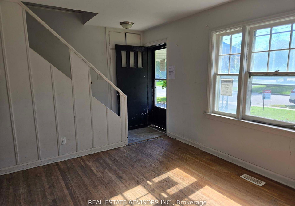 46-devondale-avenue-toronto-ontario-c12305650