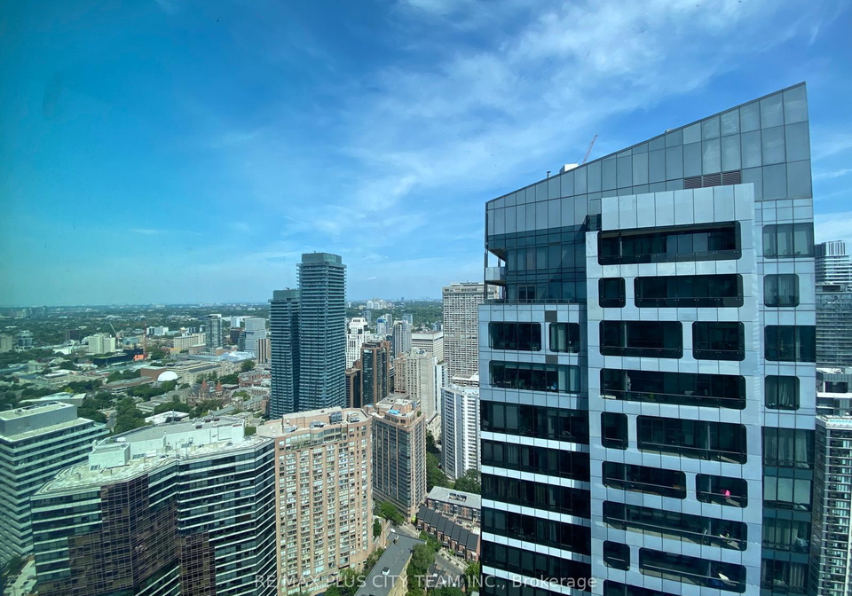 8-wellesley-street-toronto-ontario-c12305670
