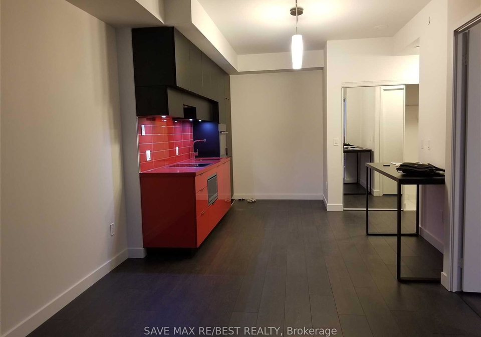 8-eglinton-avenue-e-e-toronto-ontario-c12305808