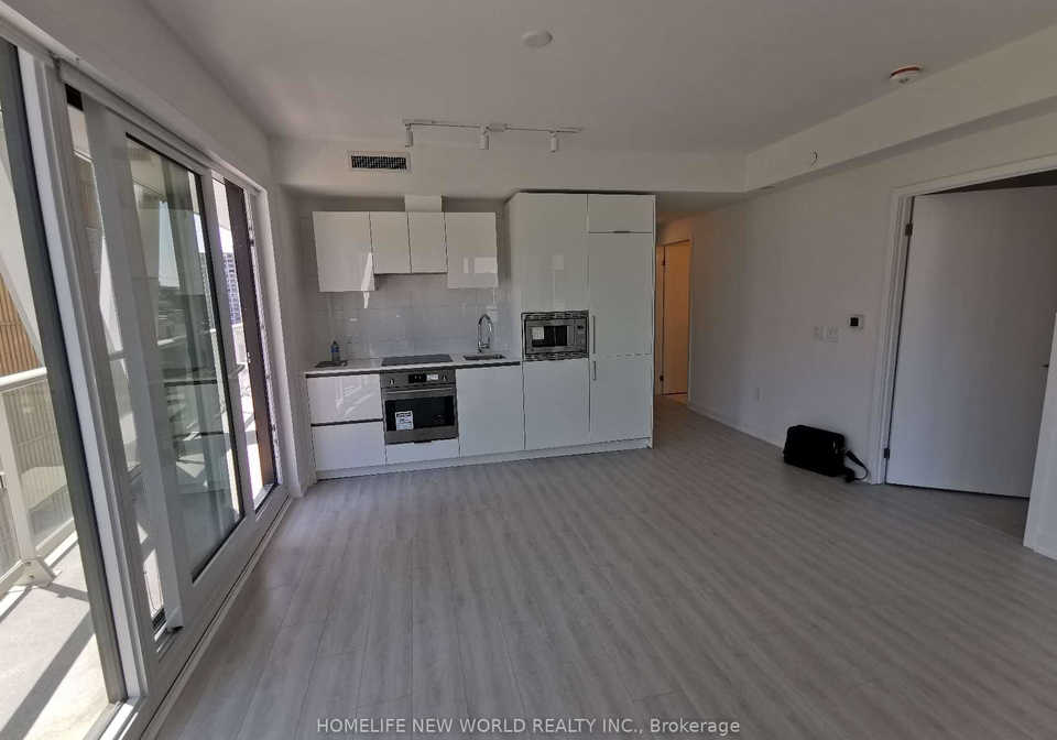 230-simcoe-street-toronto-ontario-c12306175