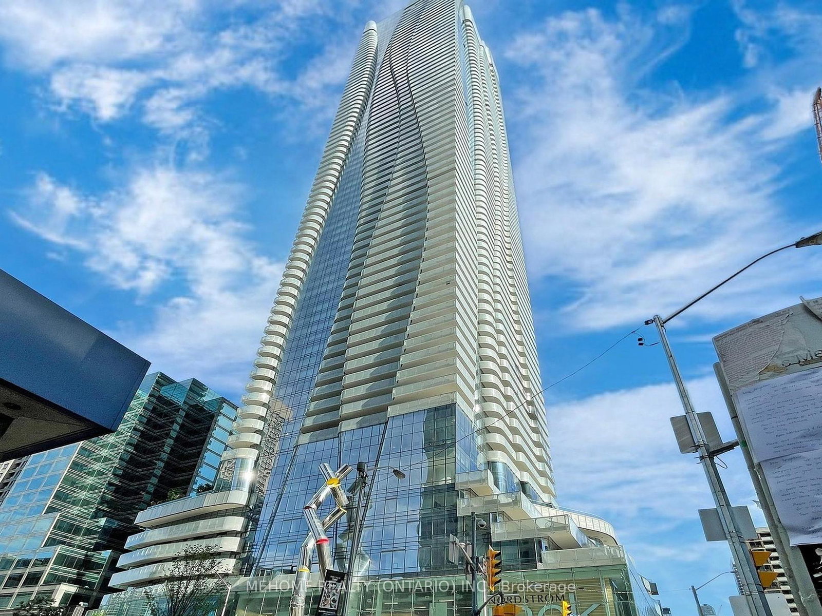 1-bloor-street-e-e-toronto-ontario-c12306258