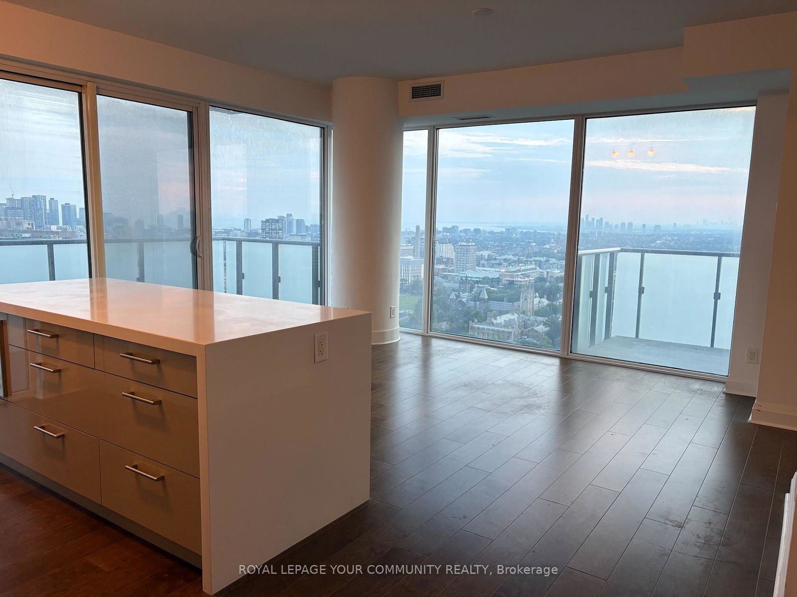 65-st-mary-street-toronto-ontario-c12306309