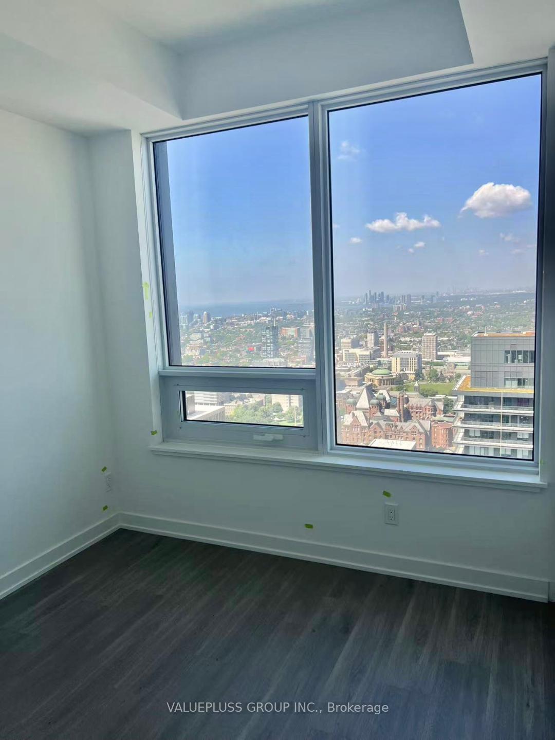 8-wellesley-street-w-w-toronto-ontario-c12306332