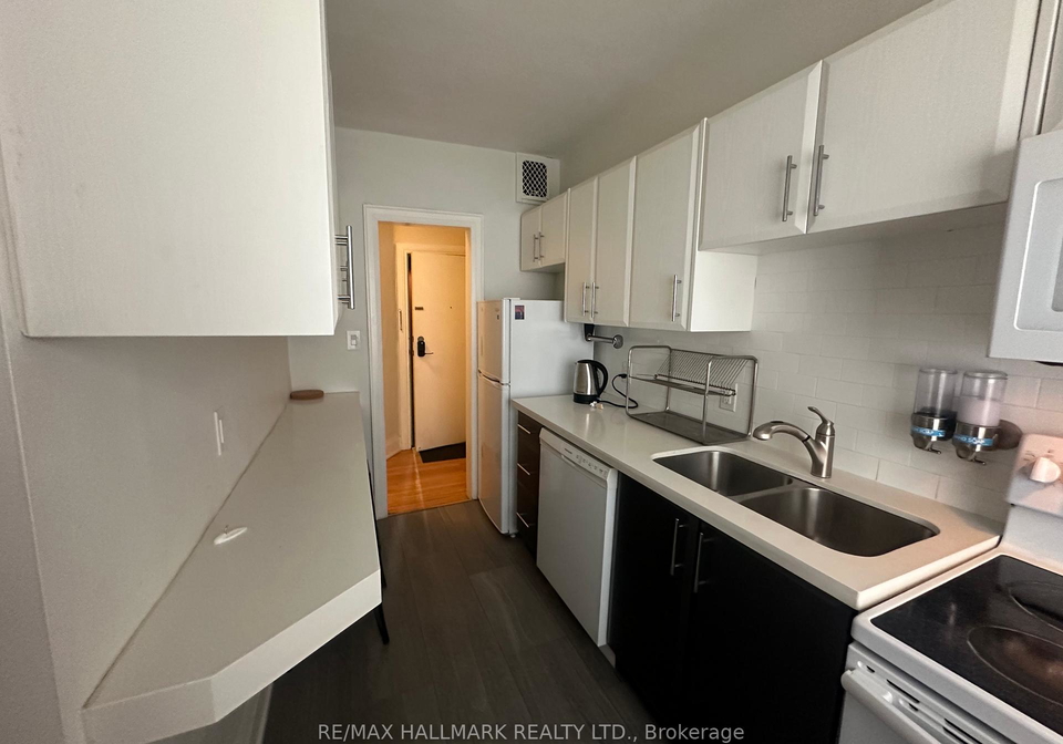 595-st-clair-avenue-w-w-toronto-ontario-c12306335