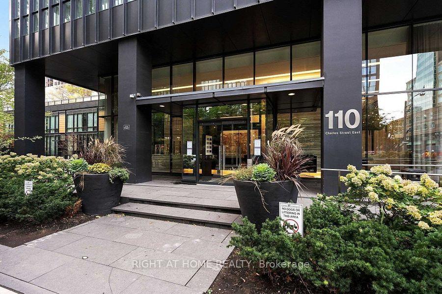 110-charles-street-e-e-toronto-ontario-c12306351