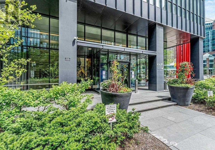 110-charles-street-e-e-toronto-ontario-c12306351