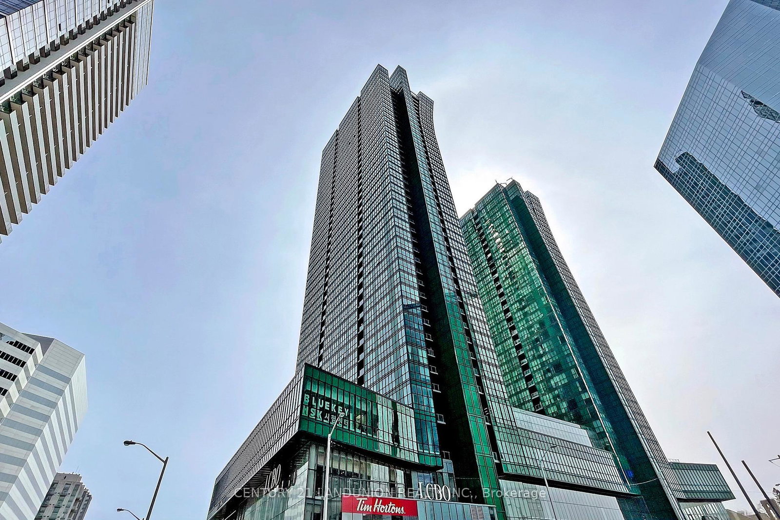 9-bogert-avenue-toronto-ontario-c12306358