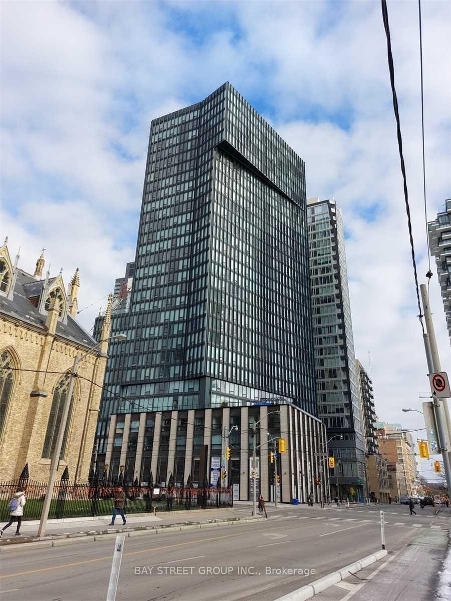 60-shuter-street-toronto-ontario-c12306391