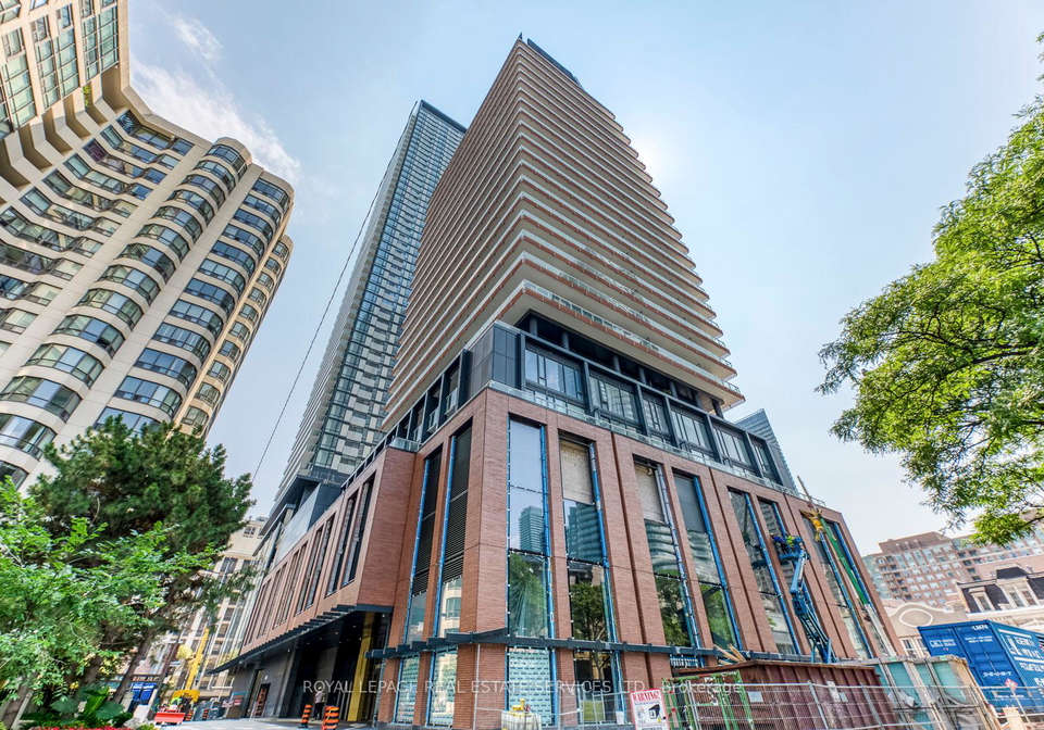 18-maitland-terrace-toronto-ontario-c12306542