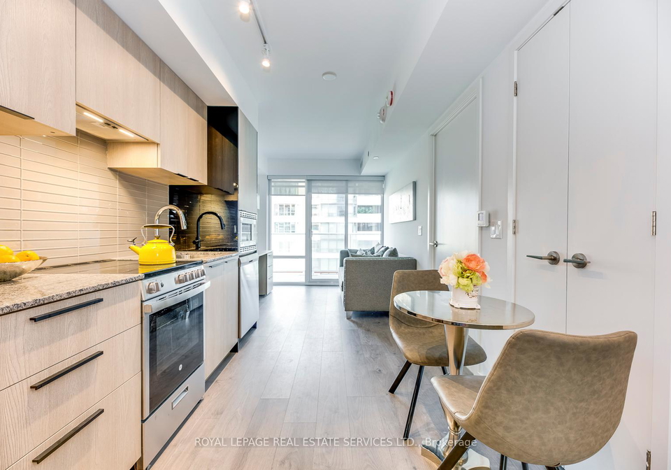 18-maitland-terrace-toronto-ontario-c12306542