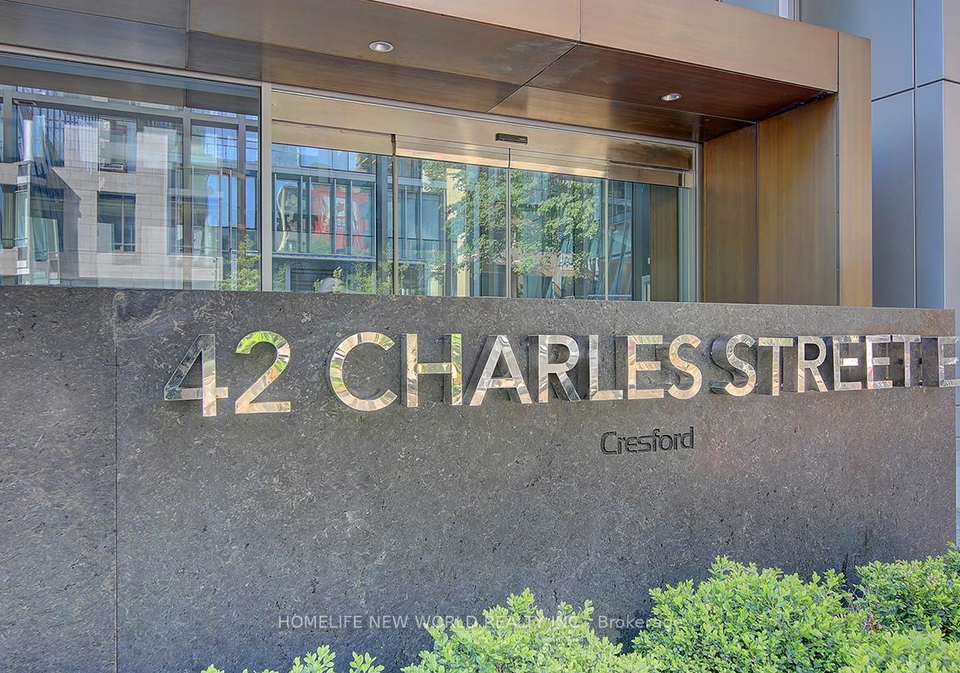 42-charles-street-e-e-toronto-ontario-c12306589