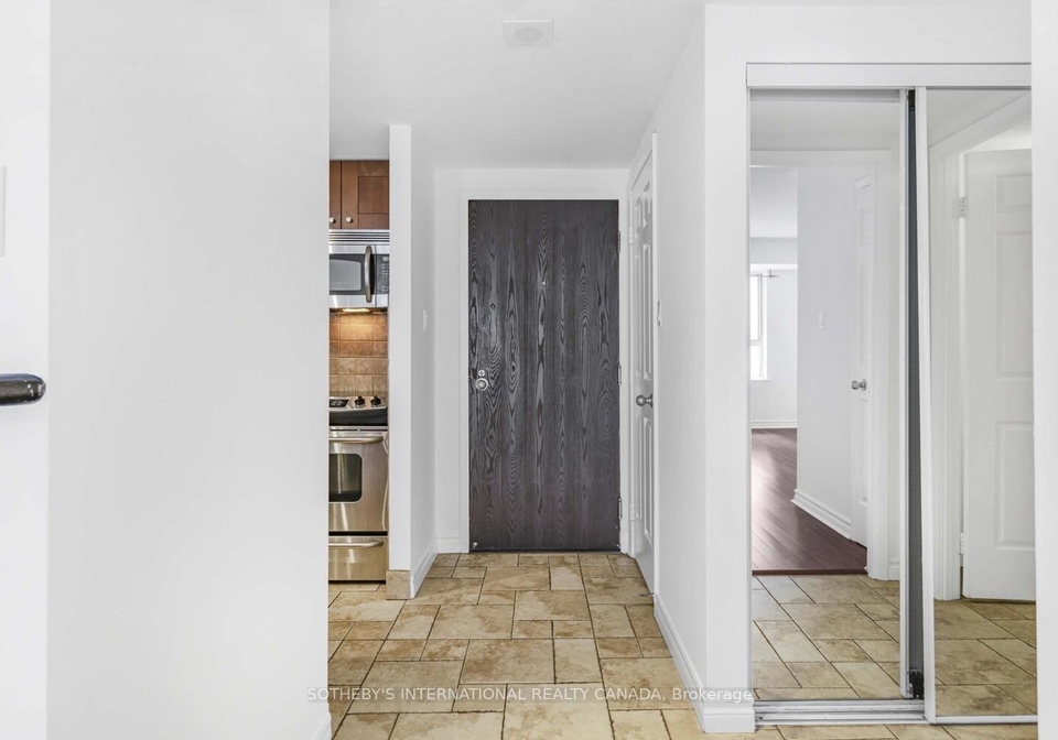 44-gerrard-street-w-w-toronto-ontario-c12306805