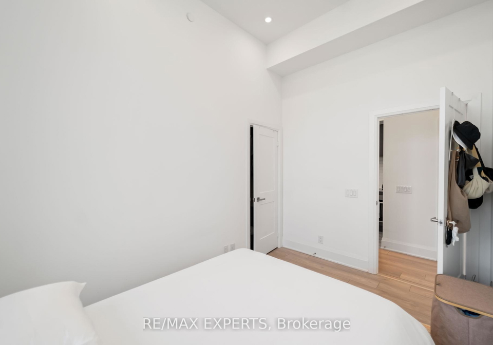 120-parliament-street-toronto-ontario-c12306876
