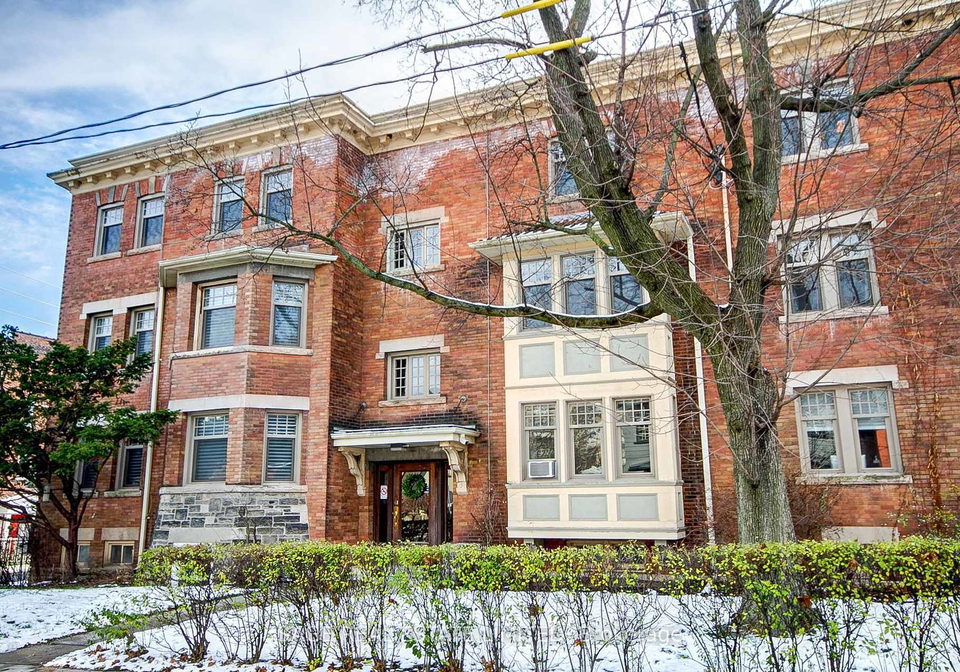 5-lonsdale-road-toronto-ontario-c12306988