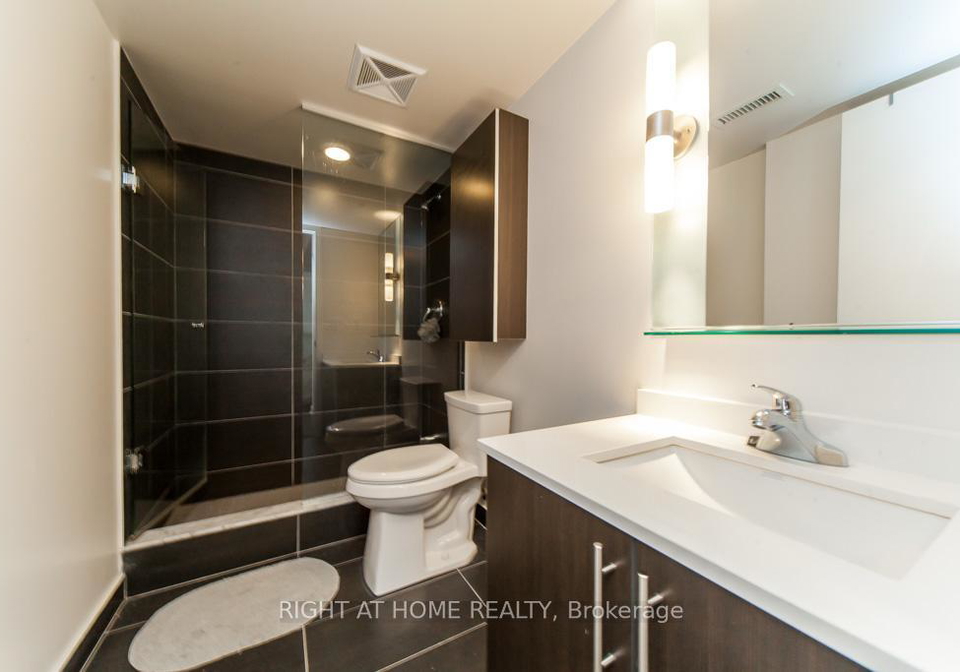 320-richmond-street-e-e-toronto-ontario-c12307084