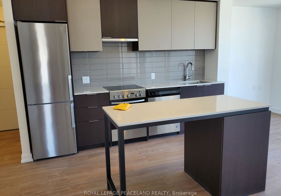 203-college-street-toronto-ontario-c12307124