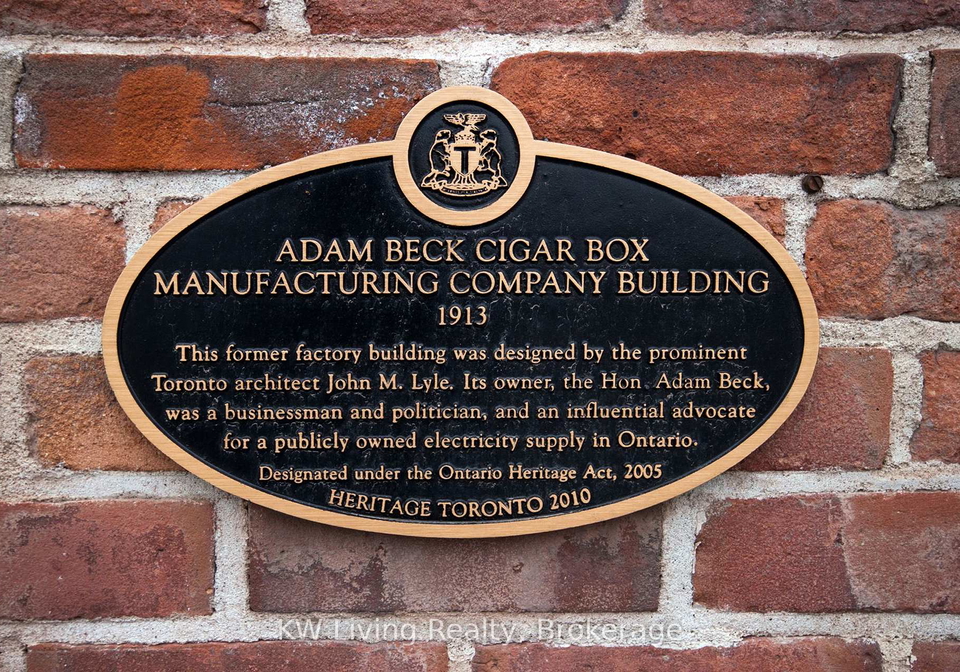 736-dundas-street-e-e-toronto-ontario-c12307158