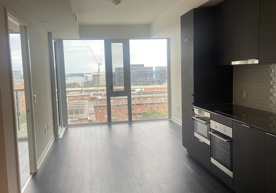 158-front-street-e-e-toronto-ontario-c12307288