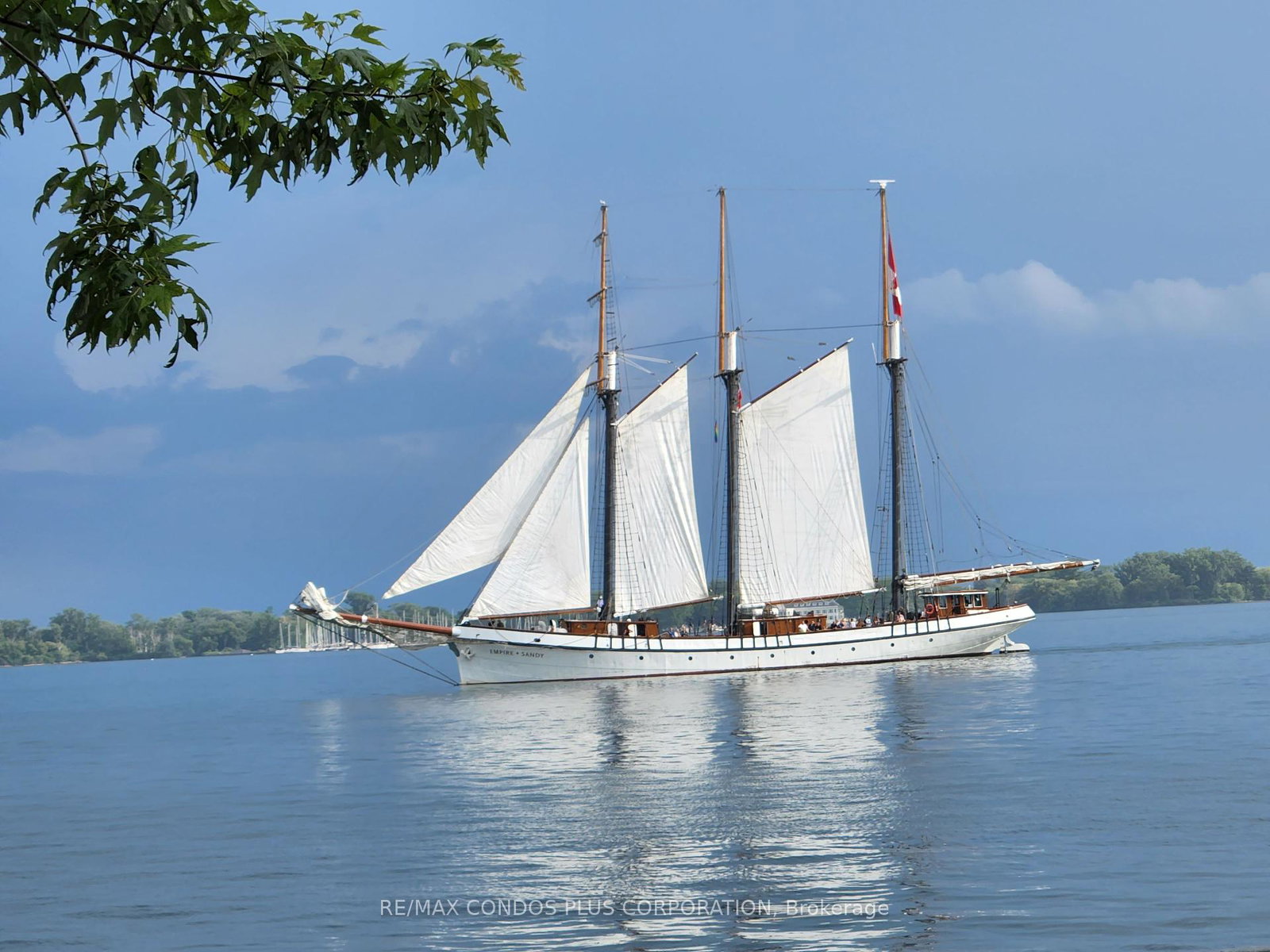 29-queens-quay-e-e-toronto-ontario-c12307453
