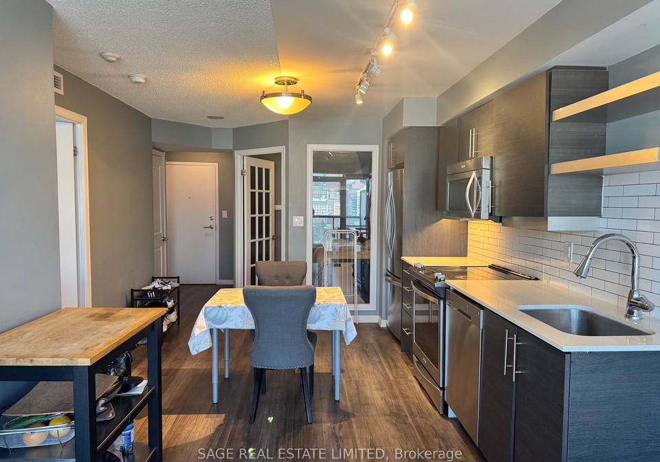 400-adelaide-street-e-e-toronto-ontario-c12307545