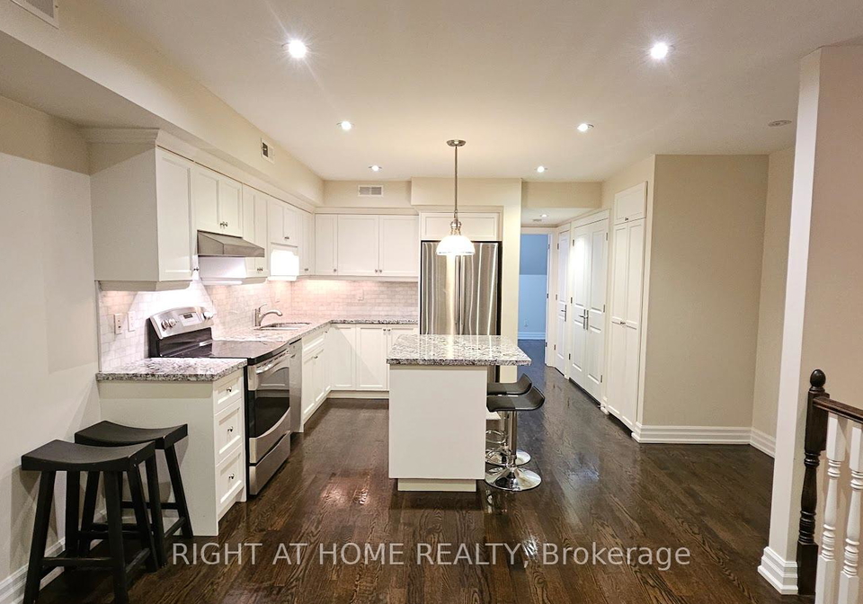 728-shaw-street-toronto-ontario-c12307583