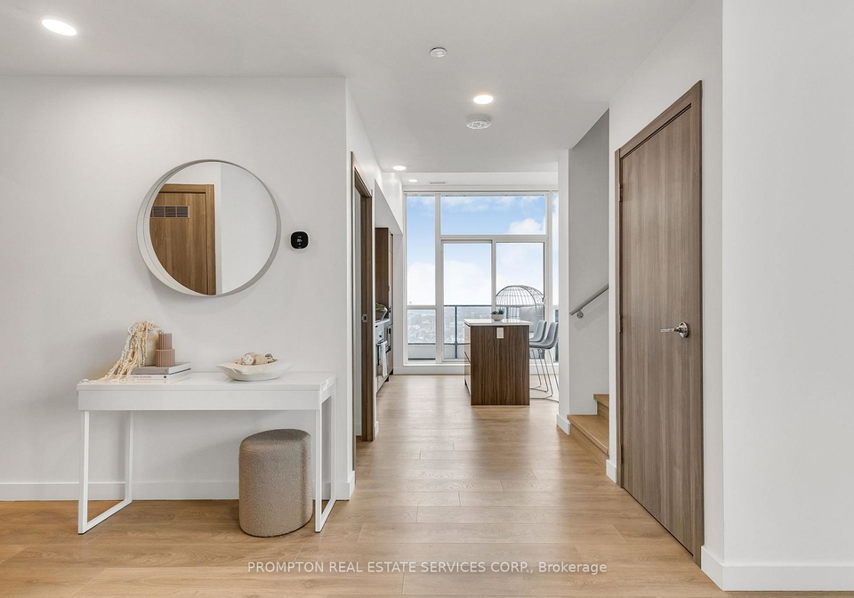 38-widmer-street-toronto-ontario-c12307601
